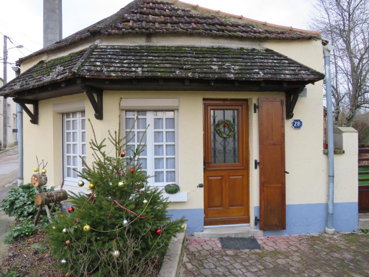 Charmante maison prés de Vézelay Voutenay-sur-Cure Exterior foto